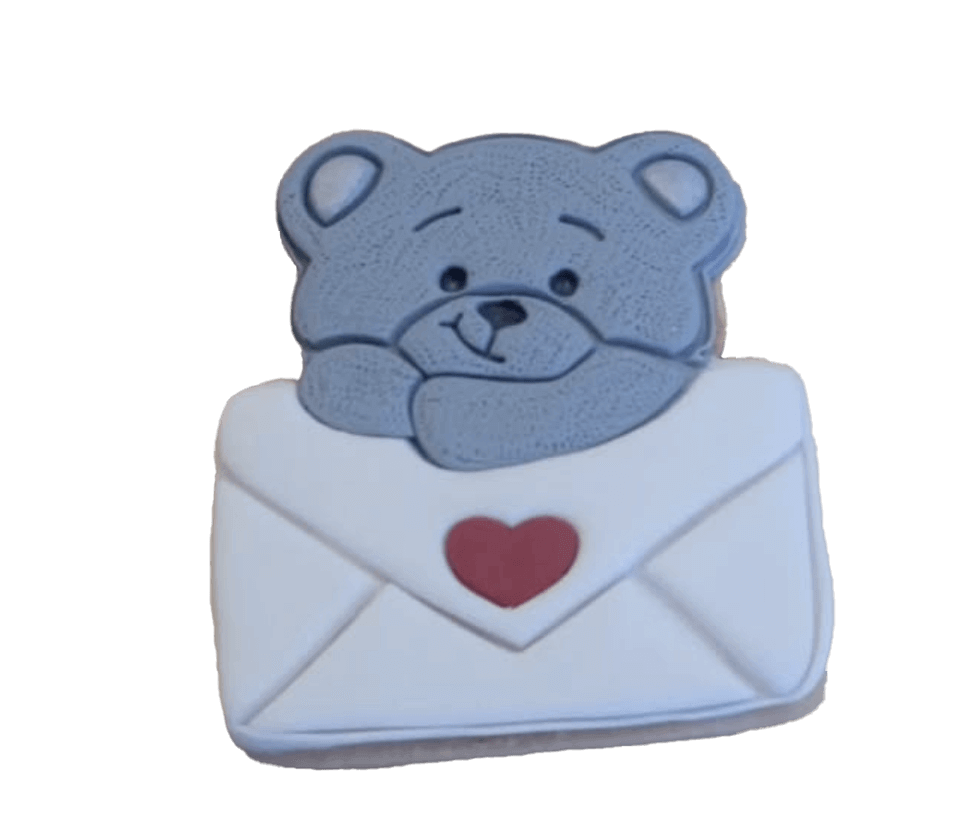 Teddybear with Envelope Biscuit